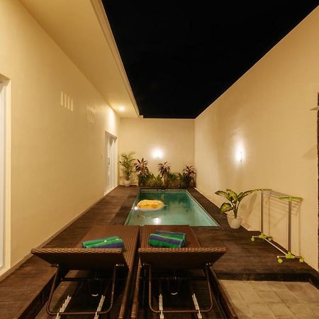Villa Julie 塞米亚克 外观 照片