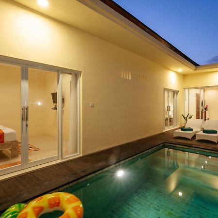 Villa Julie 塞米亚克 外观 照片