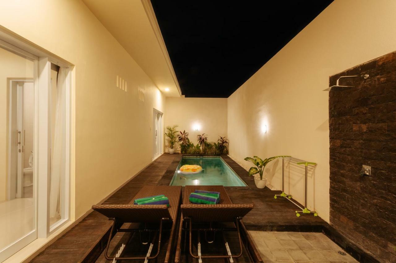 Villa Julie 塞米亚克 外观 照片
