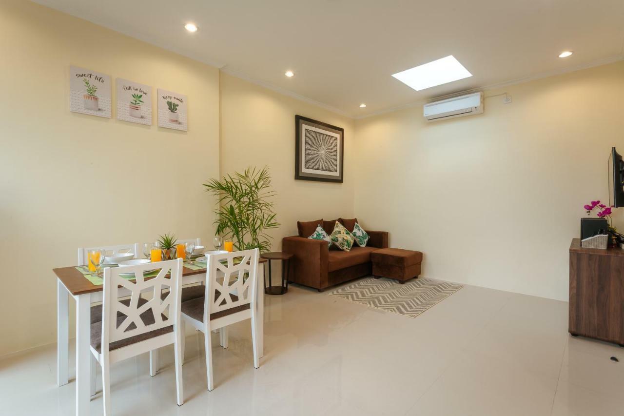 Villa Julie 塞米亚克 外观 照片