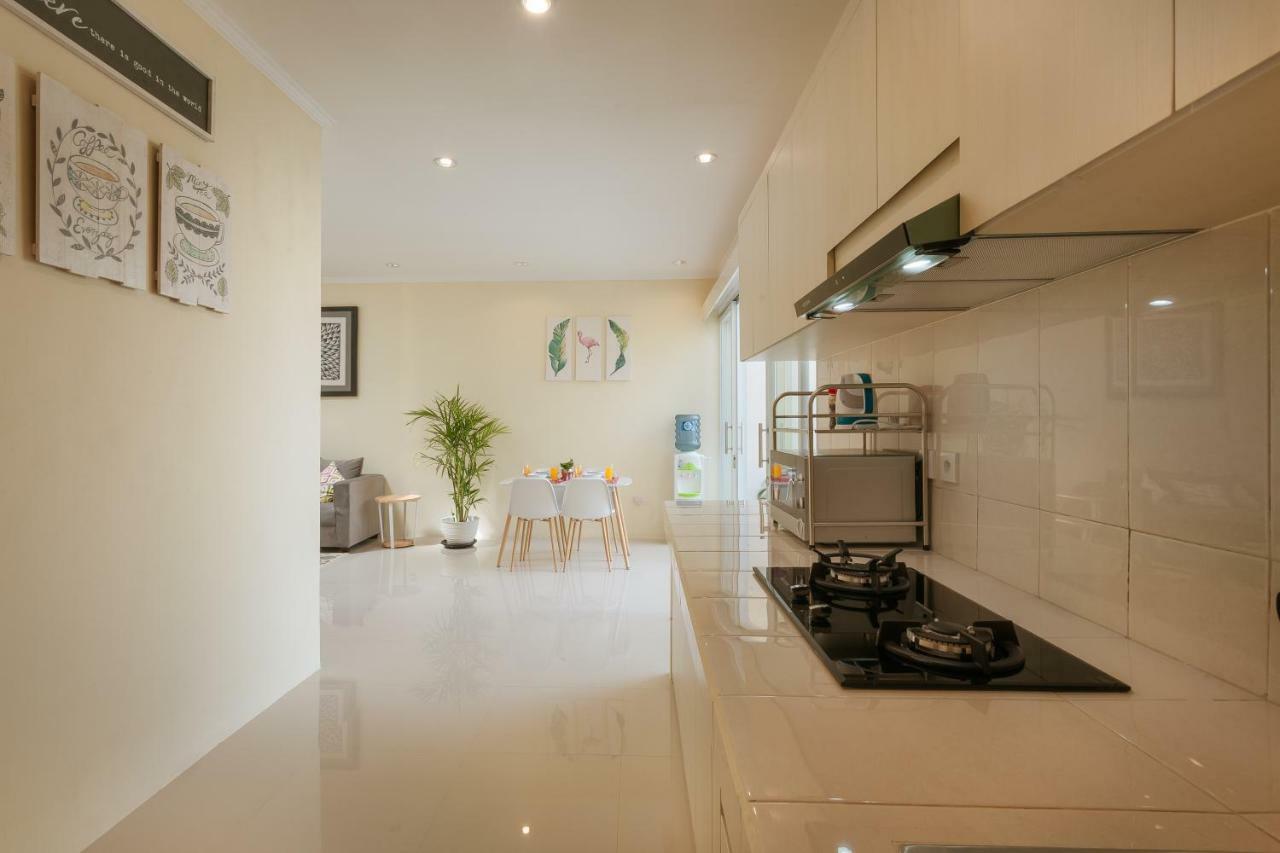Villa Julie 塞米亚克 外观 照片